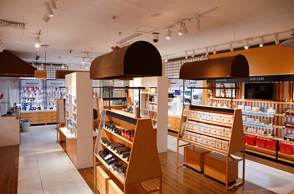 化妝品美妝集合店因時而變，狐貍小妖擁抱新零售之路